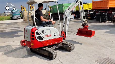 takeuchi tb216 buckets